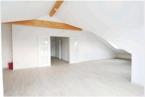 Foto - helle 3 Zimmer DG-Wohnung mit Balkon