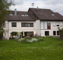 Idyllisch gelegene 4-Zimmer-Terrassenwohnung, Garten, kleines MFH - Dörzbach