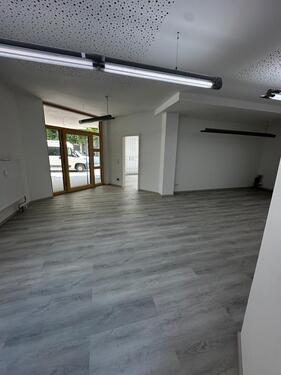 Foto - moderne BüroPraxisLadenfläche in zentraler aber ruhiger Lage