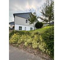 Helle, ruhige Einliegerwohnung - 400,00&nbsp;EUR Kaltmiete, ca.&nbsp; 35,00&nbsp;m&sup2; in Gummersbach (PLZ: 51645) Berstig Süd