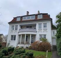 Top Lage! 2-Zimmer Wohnung in Jugendstilvilla in Nienstedten - Hamburg Altona