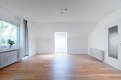 Foto - 1 Zimmer Dachgeschoßwohnung zur Miete in Solingen