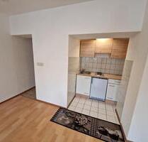 vermiete schöne 1.RMW 25qm im EG mit Einbauküche,04617 Haselbach - Rositz