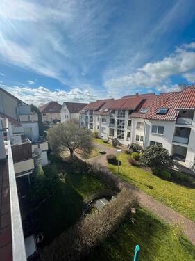 Foto - 3-Raumwohnung im DG mit großen Balkon *