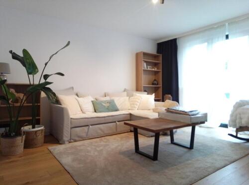 Foto - Sonniges saniertes Zuhause: Eichen-Parkett, EBK, TLB, 1.5 Balkone