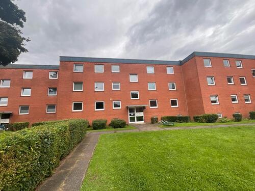 Foto - Frisch renovierte 3 Zimmer-Wohnung mit Balkon und Wannenbad