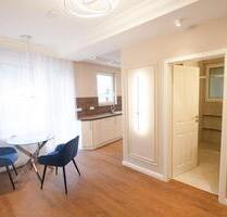 Stilvolle 2-Zimmer-Hochparterre-Wohnung mit luxuriöser Innenausstattung - Berlin Charlottenburg-Wilmersdorf