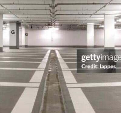 Foto - Biete Tiefgaragenstellplatz in HH-Rissen