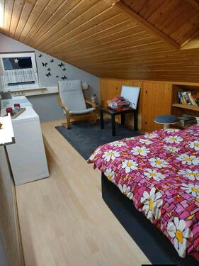 Foto - Biete WG Zimmer an ab 01.02.26 - 500,00&nbsp;EUR Kaltmiete, ca.&nbsp; 60,00&nbsp;m&sup2;