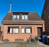 Freistehendes Einfamilienhaus - 380.000,00&nbsp;EUR Kaufpreis, ca.&nbsp; 114,00&nbsp;m&sup2; in Neuss (PLZ: 41472) Holzheim