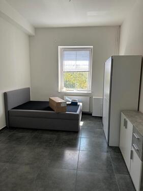 Foto - WG-Gründung! 2er, 3er und 6er WGs teilmöbeliert mit Pauschalmiete