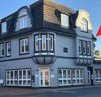 3 Zimmer Wohnung mitten in Marne mit Balkon und Stellplatz!