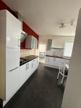 Foto - Frisch renovierte EG-Wohnung im Zweifamilienhaus zu vermieten!