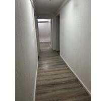 Dachgeschosswohnung 5 Zimmer zu vermieten - Völklingen