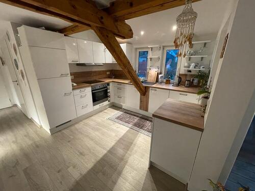 Foto - Exklusive DG-Wohnung mit Parkplatz in zentraler Lage