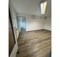 Büro-Neu renoviert - 700,00 EUR Kaltmiete, in Hüttenberg (PLZ: 35625)