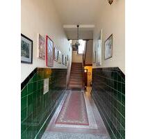 4-ZKB Altbauwohnung in Alt Saarbrücken mit neuer Einbauküche