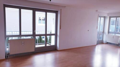 Foto - Helle, gepflegte 2,5 Zimmer-Wohnung mit Balkon, 84137 Vilsbiburg