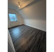 2ZKB Wohnung zu vermieten sehr zentral DEZ Öffis - Kassel Bettenhausen