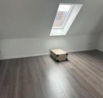 Helle Lagerfläche im Dachgeschoss- trocken & sauber - Löhne