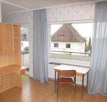Möbliertes Appartement mit Balkon, zentral in Bielefeld-Brackwede
