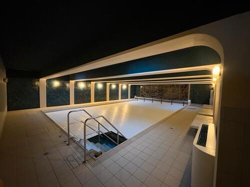 Foto - Modernes Studio mit Indoor Pool 1 Monats Miete 01.01-01.02