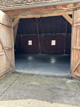 Foto - Unterstellplatz Wohnwagen, Anhänger oder Boote