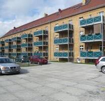 3 Zimmer mit 2 Balkone, Wohnzimmer mit ca. 40 m² !! - Delitzsch