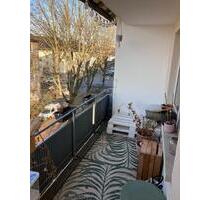 Stilvolle, vollständig renovierte 3-Zimmer-Wohnung mit Balkon in - Gießen