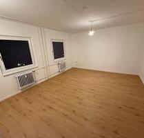 Helle, sanierte 1-Zimmer-Wohnung mit Stellplatz - Erstbezug - Berlin Spandau