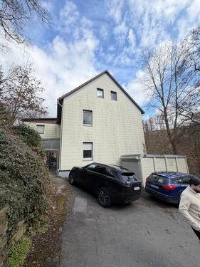 Foto - Freistehendes Mehrfamilienhaus – KOMPLETT MODERNISIERT 2025