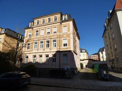 Foto - Zentral gelegen- große Altbau- Garage in Löbtau