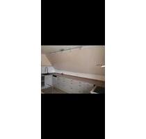 schöne 2 Zimmer in Kassel Oberzwehren sehr ruhige Gegend.