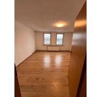 3-Zimmer- Dachgeschosswohnung - 700,00&nbsp;EUR Kaltmiete, ca.&nbsp; 75,00&nbsp;m&sup2; in Wolfenbüttel (PLZ: 38304) Adersheim