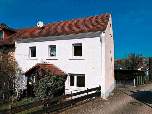 Foto - Gemütliches Einfamilienhaus mit Eigentumsgrundstück von privat