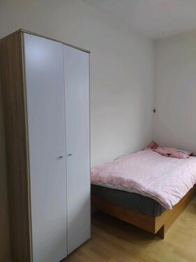 Foto - Schöne helle WG-Zimmer in Karthause – 365€ ab 1. November