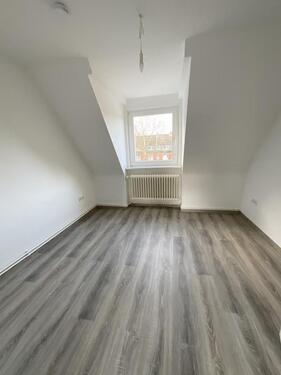Foto - 4 Zimmer Dachgeschoßwohnung zur Miete in Wilhelmshaven