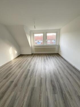 Foto - Dachgeschoßwohnung in Wilhelmshaven zur Miete