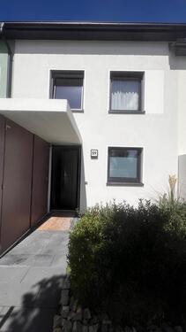 Foto - Neuwertiges Reihenhaus 