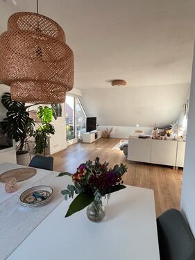 Foto - Helle 2-Zimmer-Wohnung mit Balkon & Stellplatz – zentrumsnah