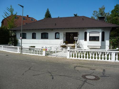 Foto - Lingenfeld stilvoller, großer Bungalow Traumgarten ohne Makler