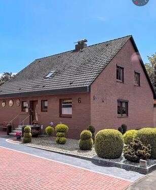 Foto - Zweifamilienhaus mit großem Garten zu vermieten