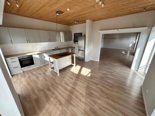 Foto - Super Wohnung - 1.750,00&nbsp;EUR Kaltmiete, ca.&nbsp; 200,00&nbsp;m&sup2;