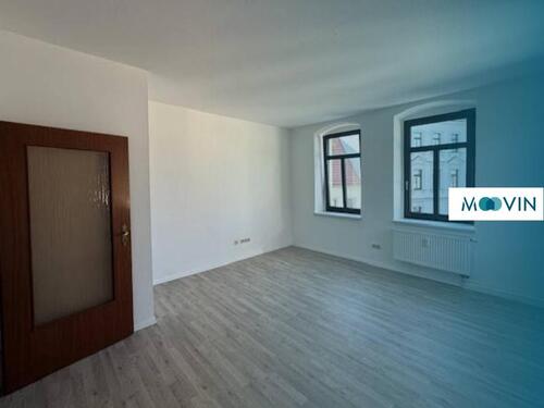 Foto - Modernisierte 2-Zimmer-Altbauwohnung mit Badewanne