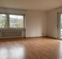 Großzügige 3-Zimmer-Wohnung - 700,00&nbsp;EUR Kaltmiete, ca.&nbsp; 78,00&nbsp;m&sup2; in Königswinter (PLZ: 53639)