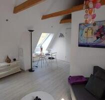 Helle möblierte DG Wohnung zu vermieten - Witten