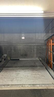 Foto - Tiefgaragenstellplatz - 90,00&nbsp;EUR Miete,