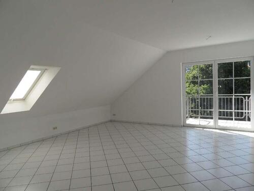 Foto - 5 Zimmer Dachgeschoßwohnung zur Miete in Puderbach
