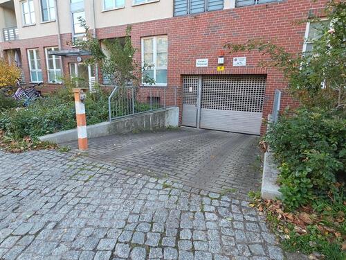 Foto - Tiefgaragen-Stellplatz – Tauernallee 43 – sicher & gepflegt!