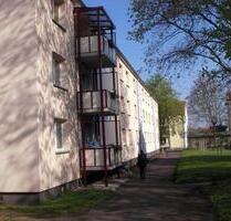 2-Raumwohnung mit Balkon in Rötha